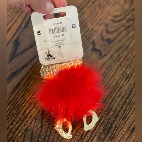 Minnie Mouse keychain bag charm faux fur NWT discontinued style Disney parks - Picture 5 of 5